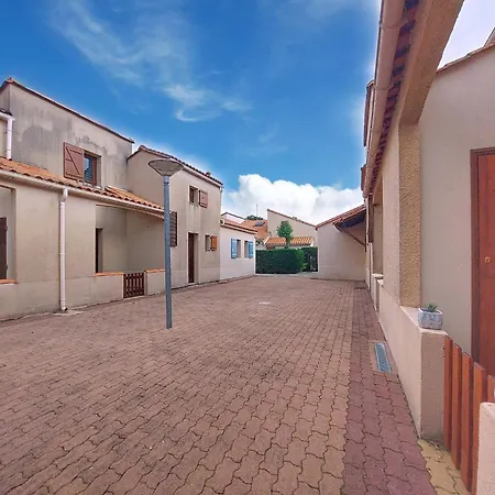 Les Charmilles-14 By Interhome