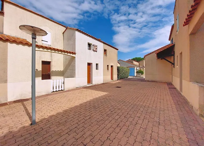 Сasa de vacaciones Les Charmilles-14 By Interhome